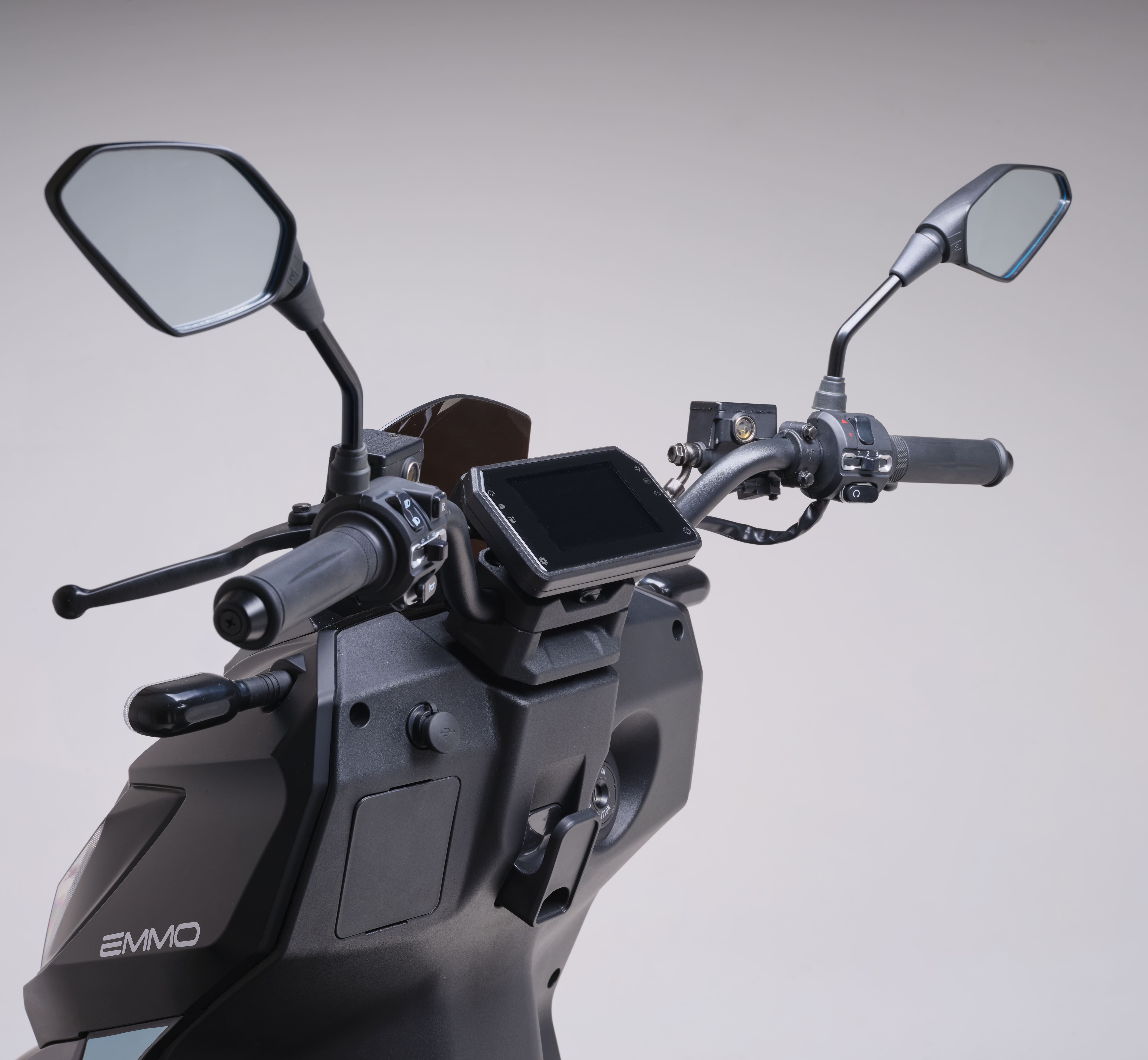 Panel Instrumen Digital